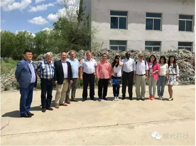 Angola customers came to Shenyang Nengxing Technology Co., Ltd. for investigating the plant operatio(图1)